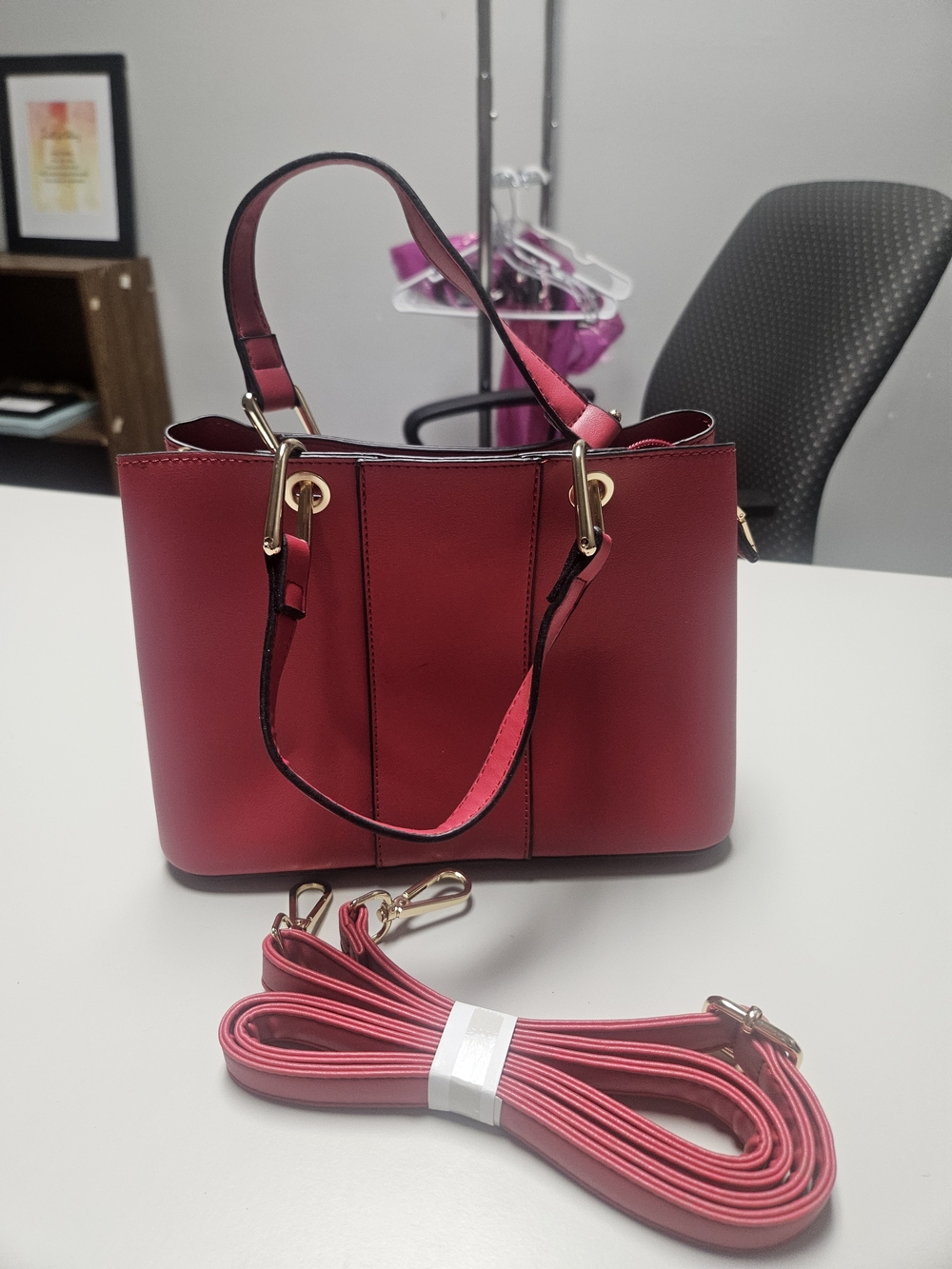 La Terre Vegan Leather Pink Bag